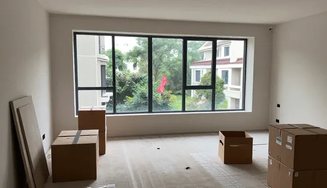 从客厅到卧室，色彩套餐如何提升全屋空间体验